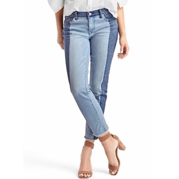 GAP Denim - GAP 1969 Real Straight Two Tone Cropped Denim Blue Jeans - Size 32 Regular